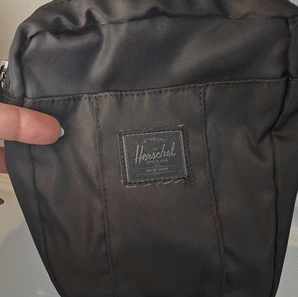 HERSCHEL Crossbody Shoulder Bag - Picture 6 of 6